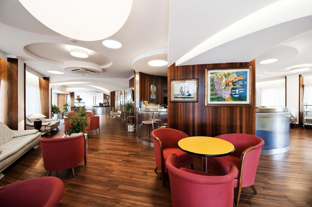 Hotel Continental San Benedetto del Tronto Eksteriør bilde